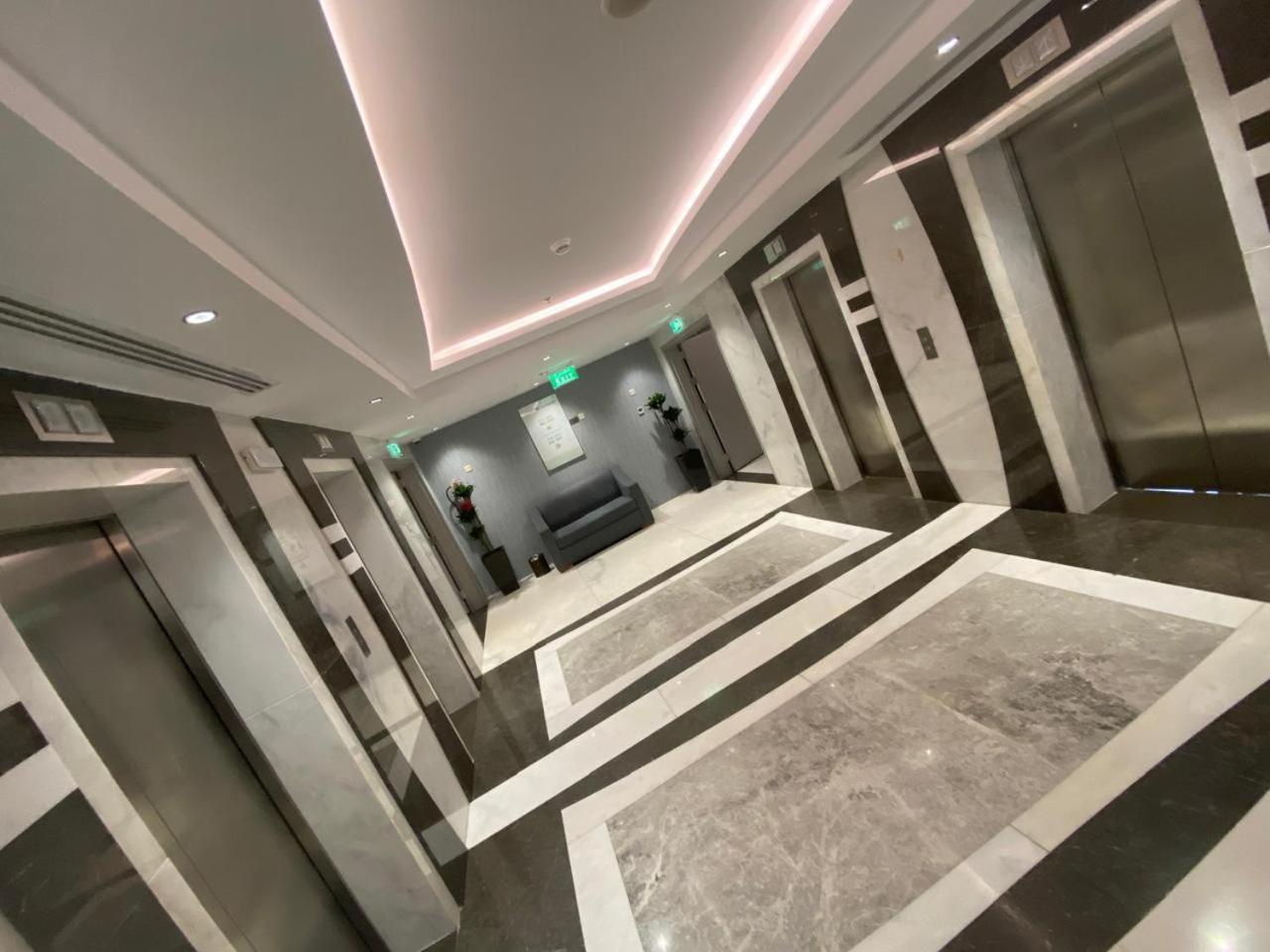 Valy Hotel